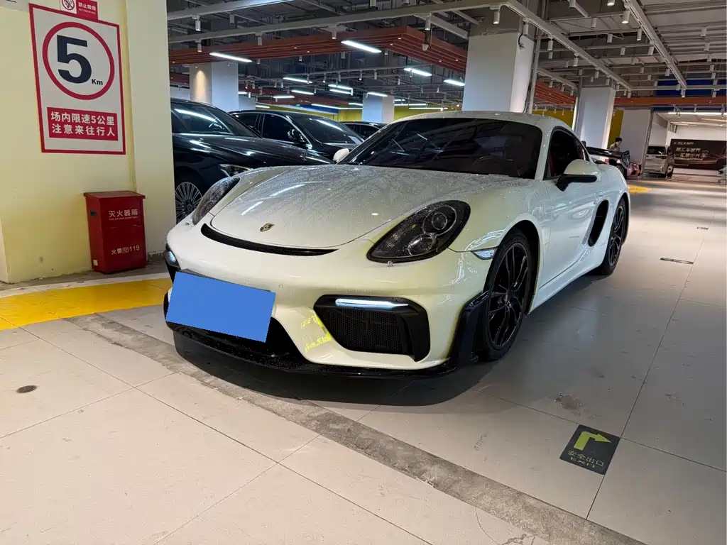 Porsche Cayman 2013