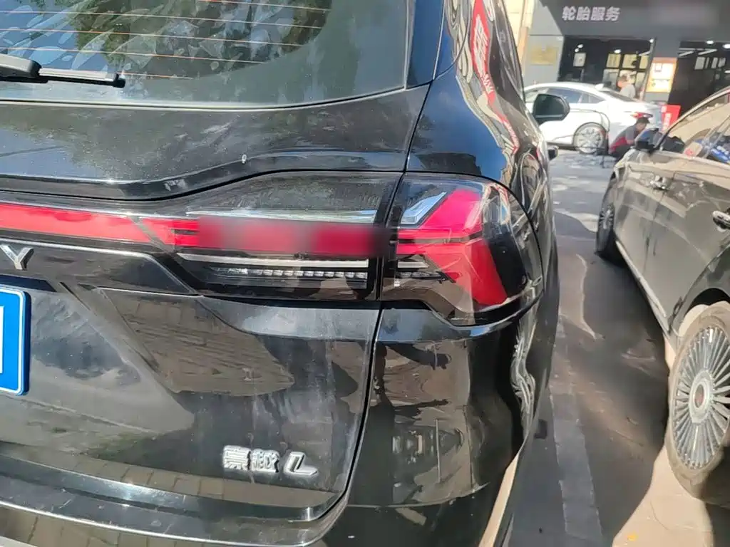 Geely Haoyue L — миниатюра 8