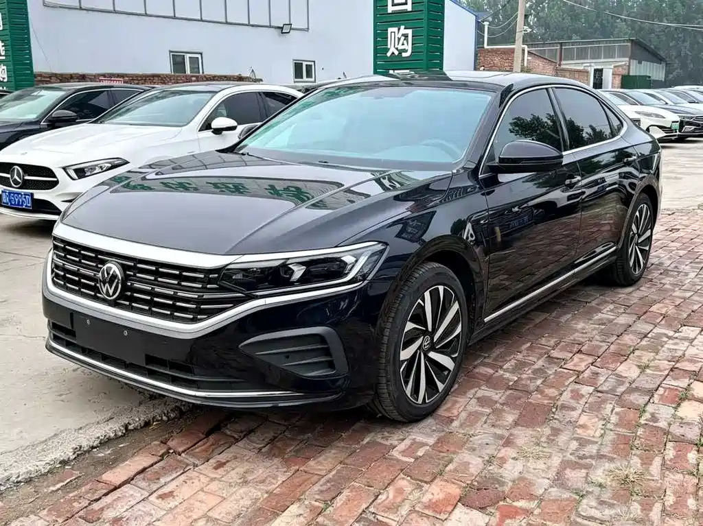 Volkswagen Passat 2025 Outstanding 380TSI Starry Dragon Edition