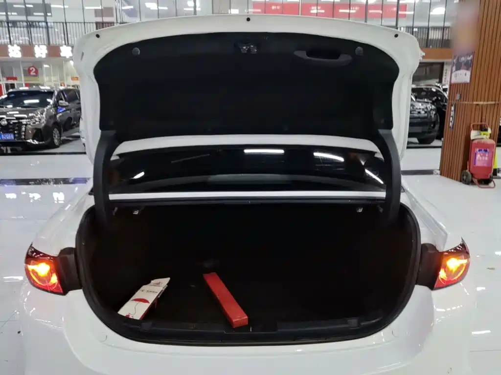 Mazda 3 Axela — миниатюра 19