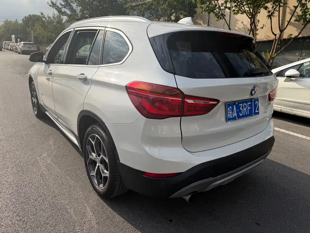 BMW X1 — миниатюра 7