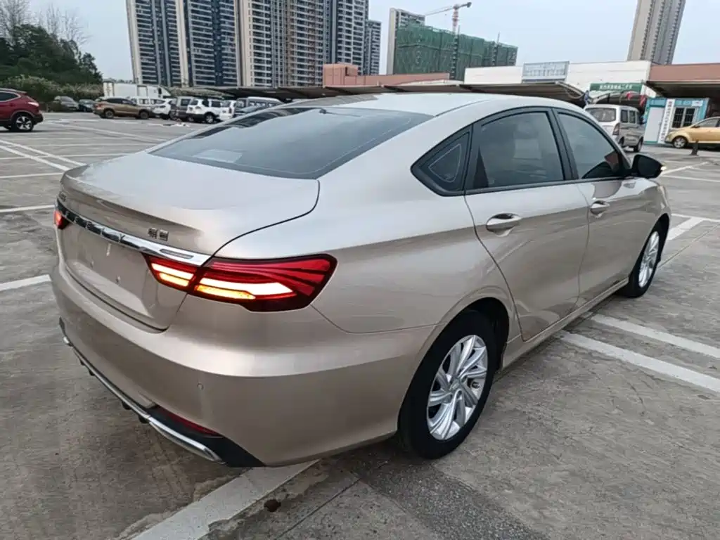 Geely Binrui — миниатюра 7