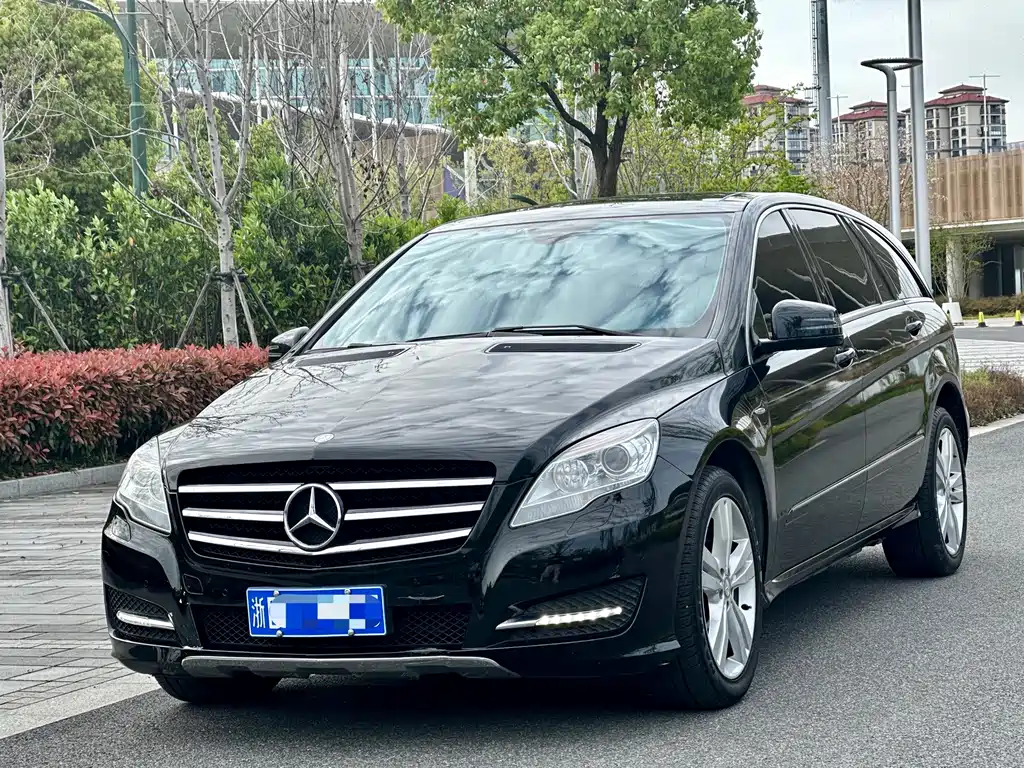 Mercedes-Benz R-Class 2017
