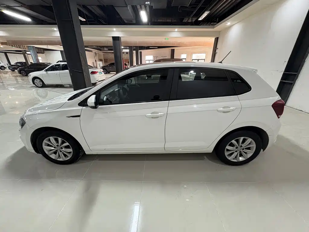 Volkswagen Polo 2019 Plus 1.5L AT