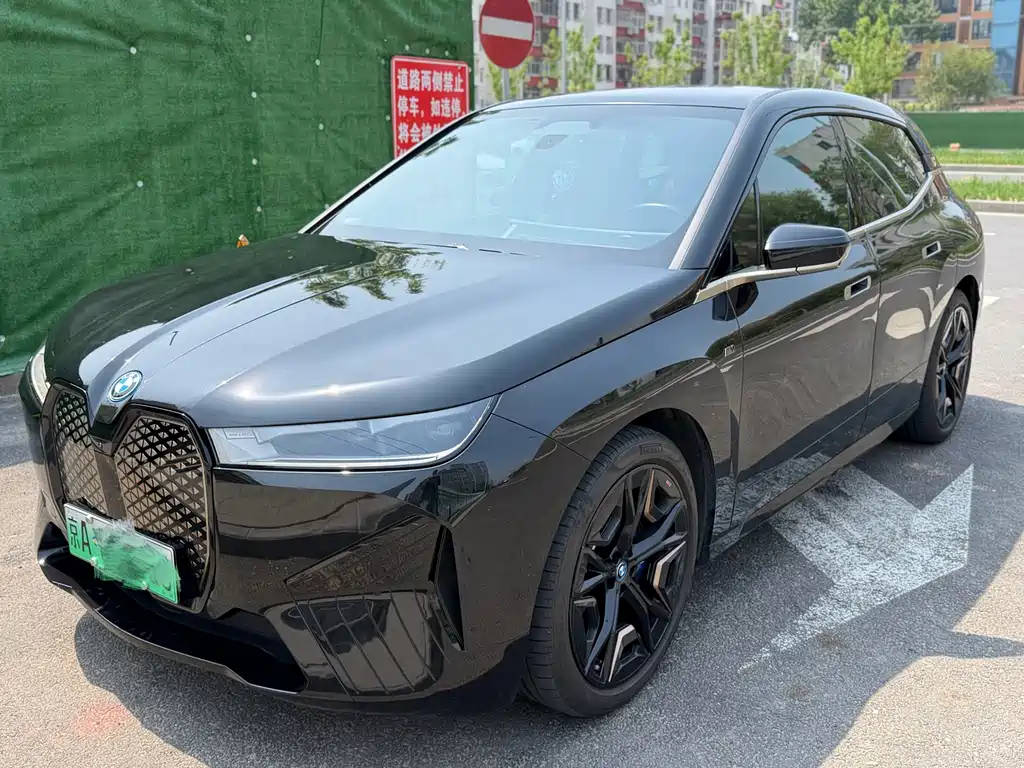 BMW 宝马iX M60 2022