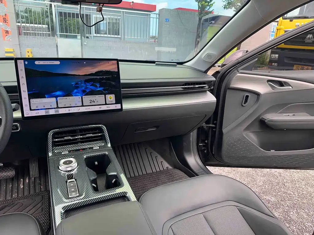 Wuling Xingguang — миниатюра 11