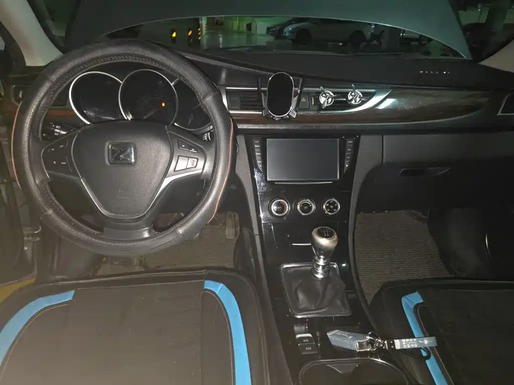 Zotye Zotye Z500 — миниатюра 10