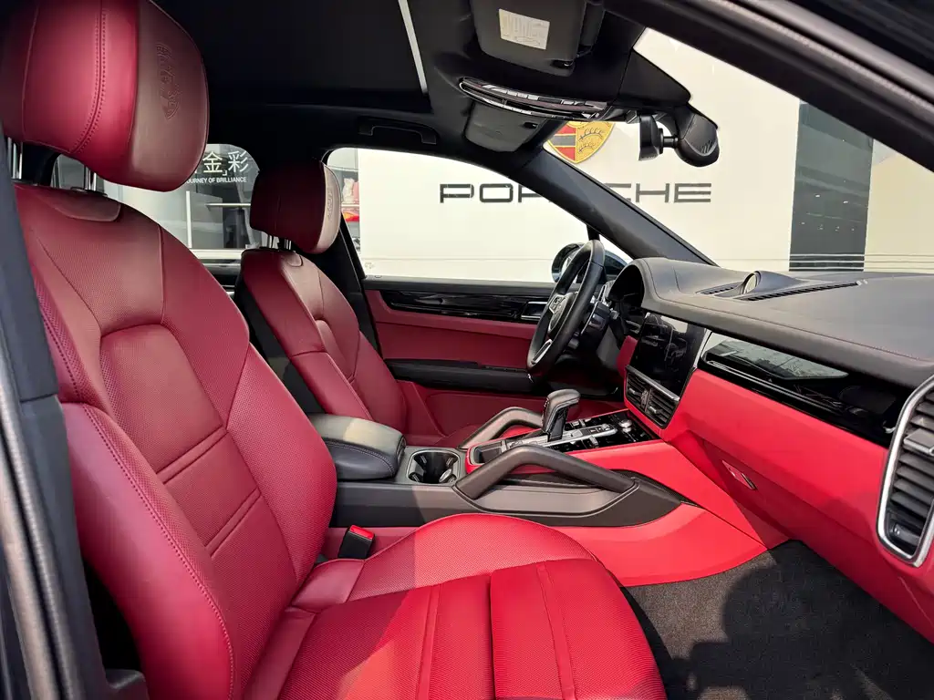 PORSCHE CAYENNE NEW ENERGY