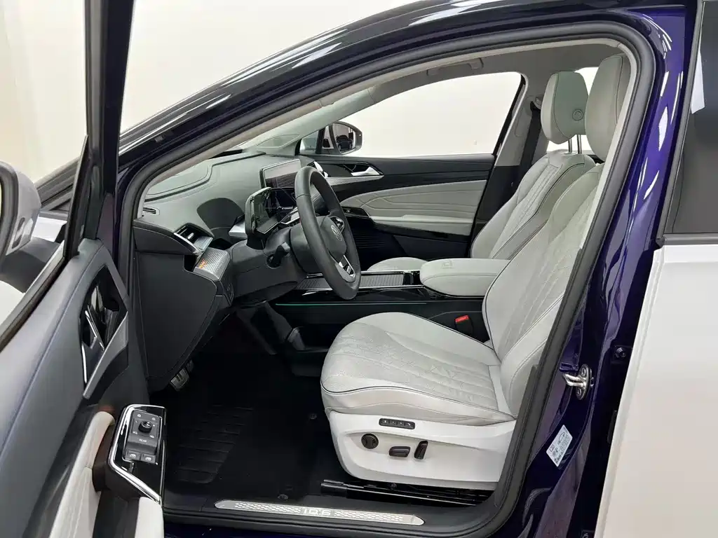 Volkswagen ID.6 X — миниатюра 4