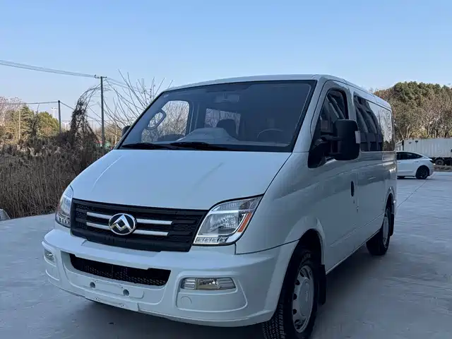 saic-maxus xintu-v80