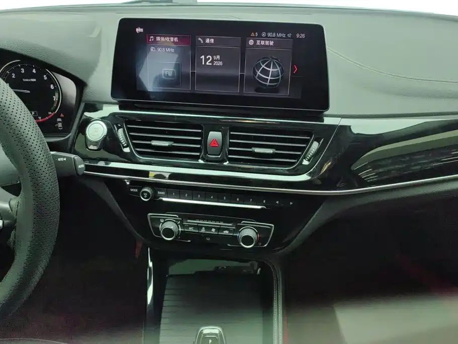 BMW 1 Series — миниатюра 13