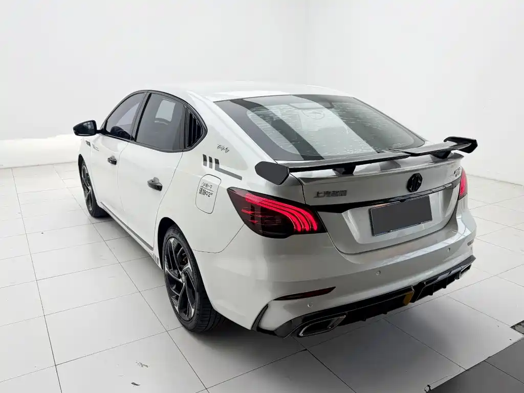 MG MG6 — миниатюра 7