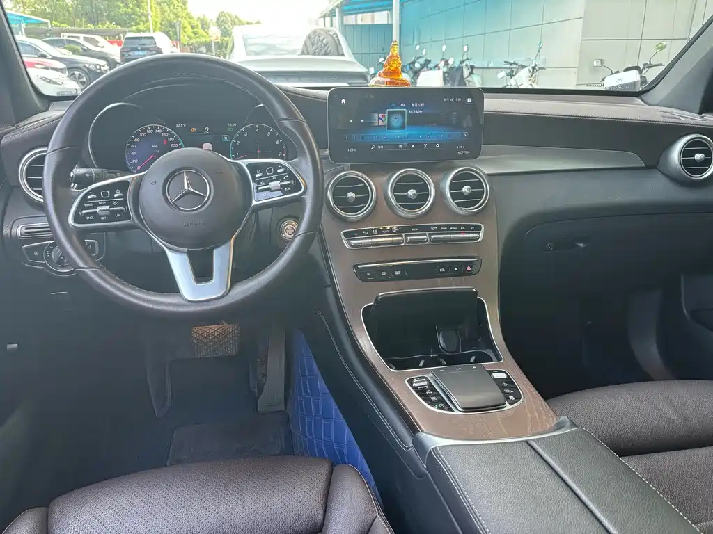 Mercedes-Benz GLC — миниатюра 5