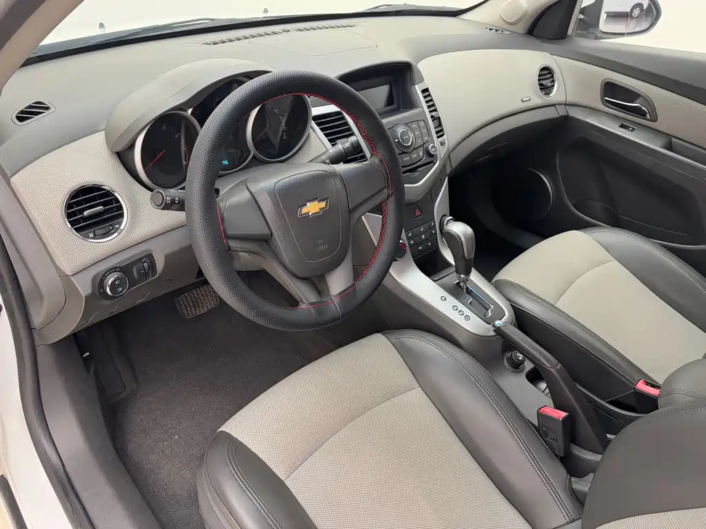 Chevrolet Cruze — миниатюра 9