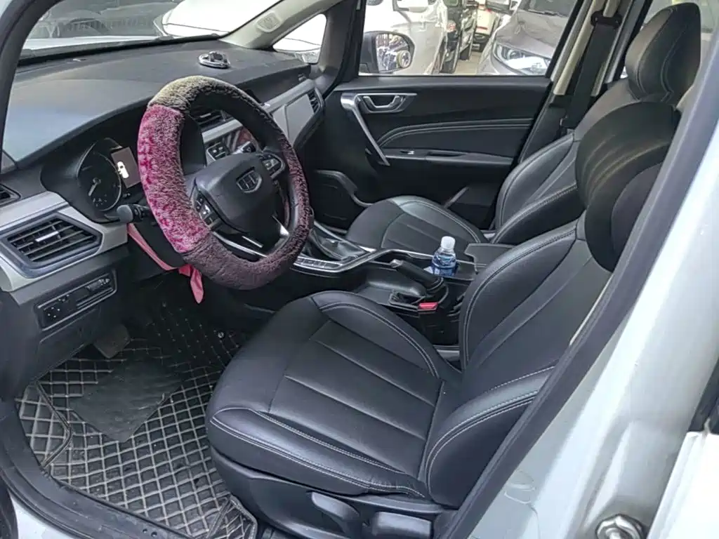Geely Vision X3 — миниатюра 20