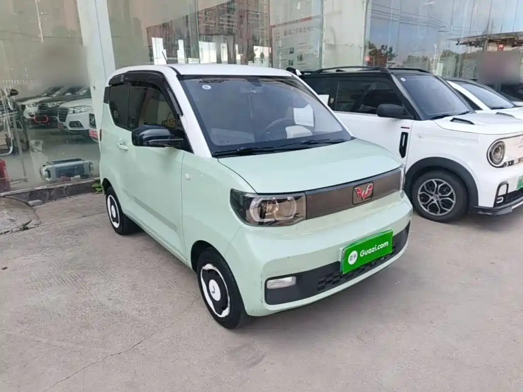 Wuling MINIEV — миниатюра 4