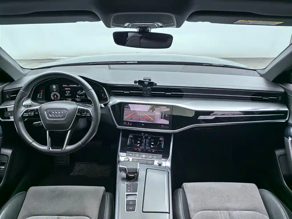 Audi A6L — миниатюра 7
