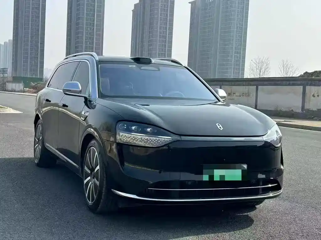 AITO ASK THE WORLD M9