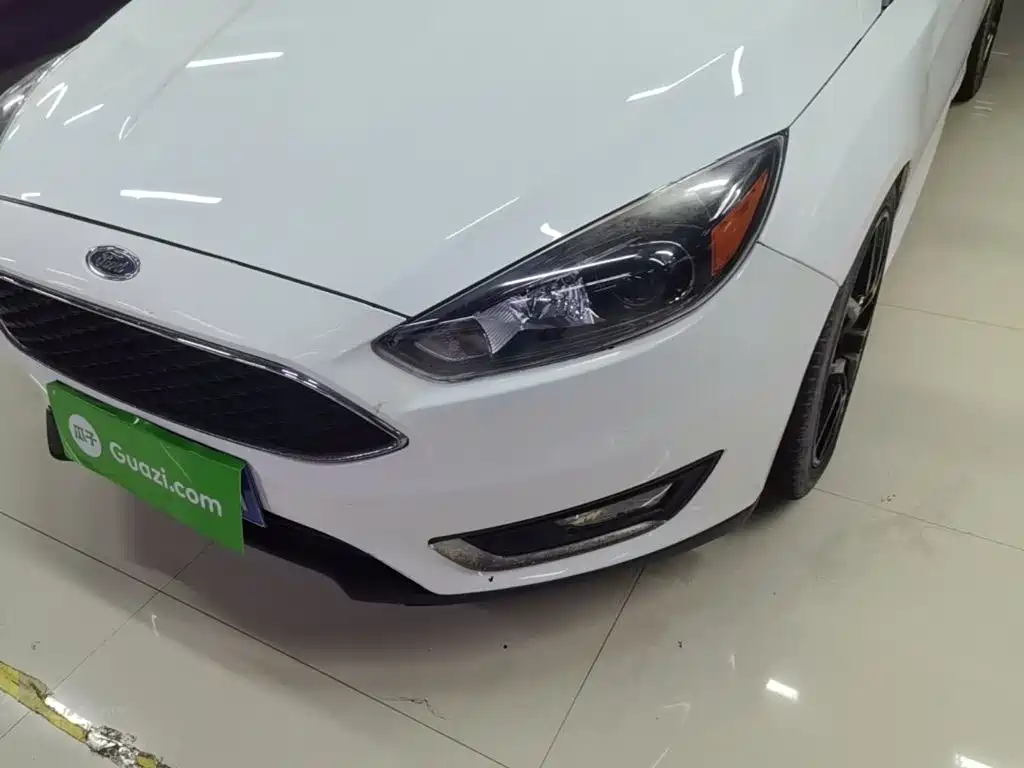 Ford Focus — миниатюра 24