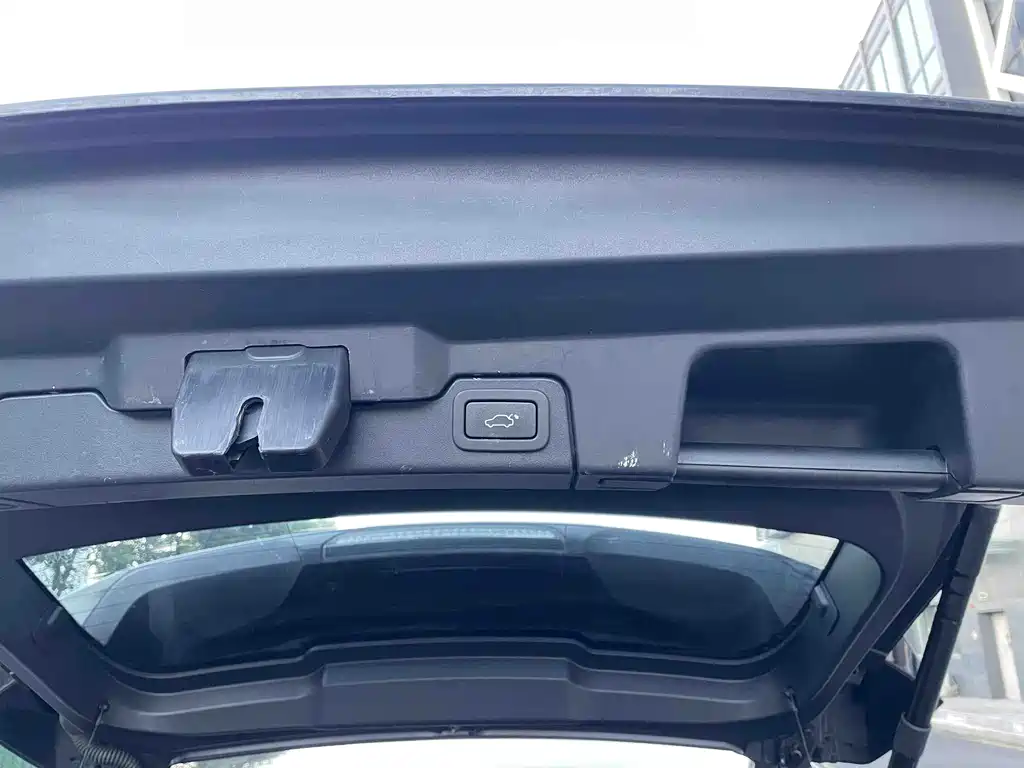 Land Rover Evoque — миниатюра 15