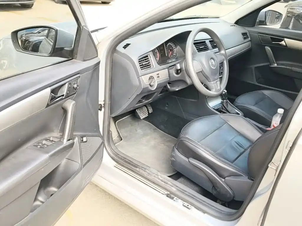 Volkswagen Lavida — миниатюра 16