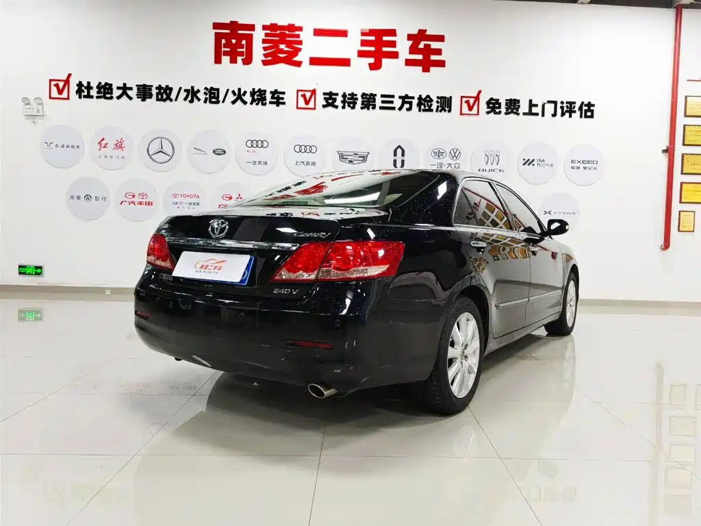 Toyota Camry 2007 240V