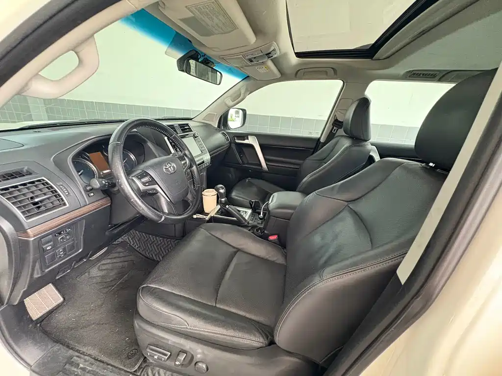 Toyota Prado — миниатюра 4