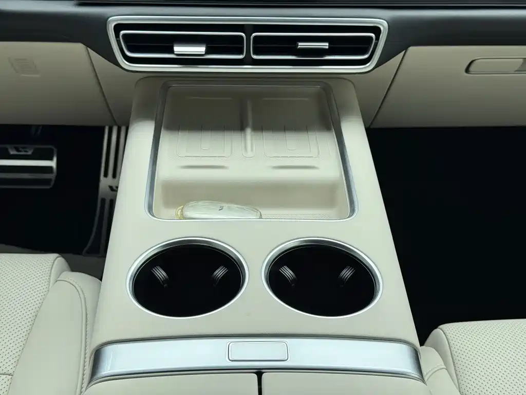 Li Auto Li L9 — миниатюра 15