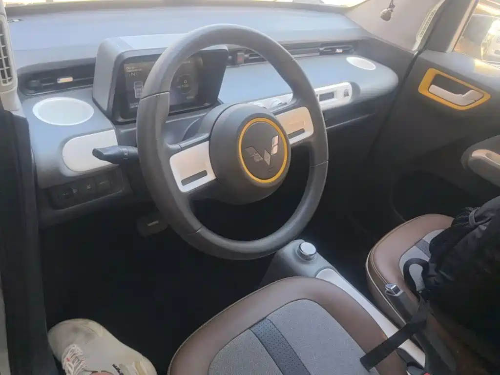 Wuling MINIEV — миниатюра 10