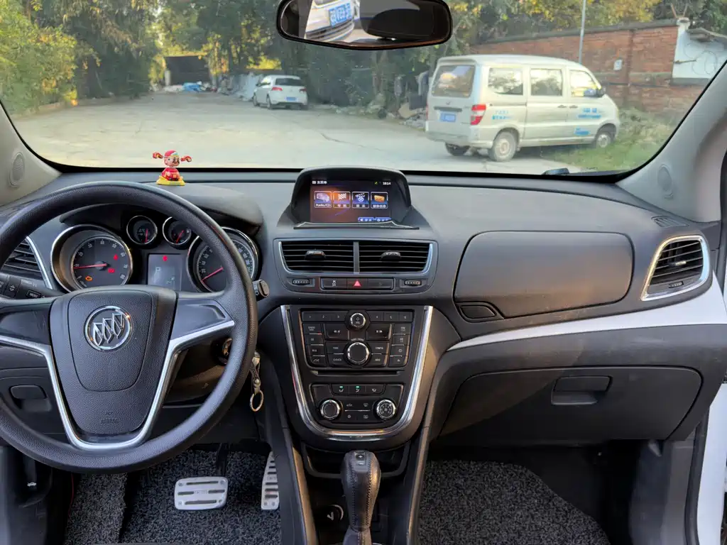 Buick Encore — миниатюра 10