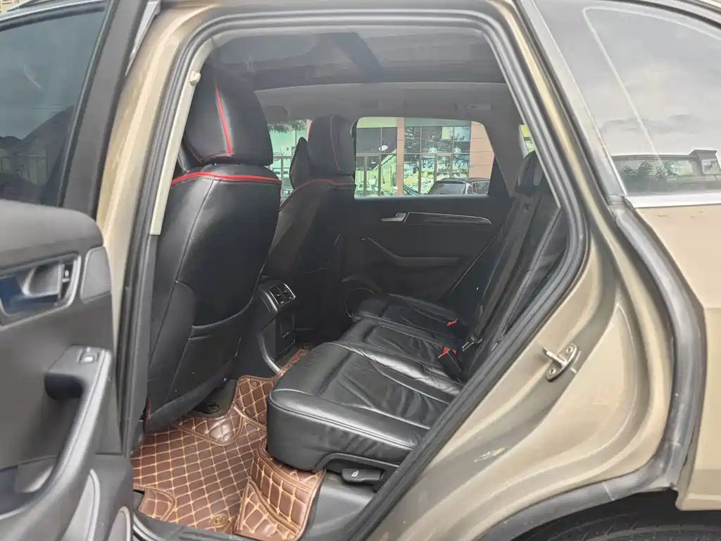 Audi Q5 — миниатюра 12