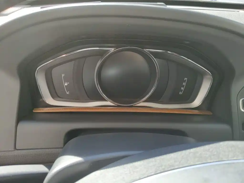 Volvo XC60 — миниатюра 12