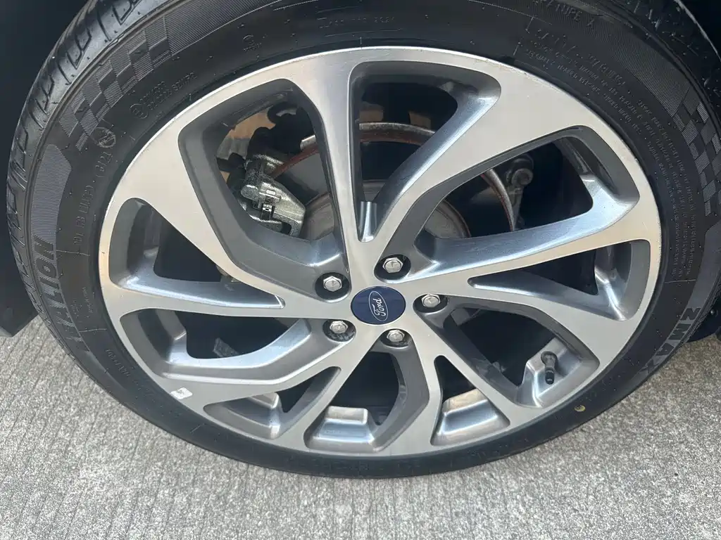 Ford Mondeo — миниатюра 17