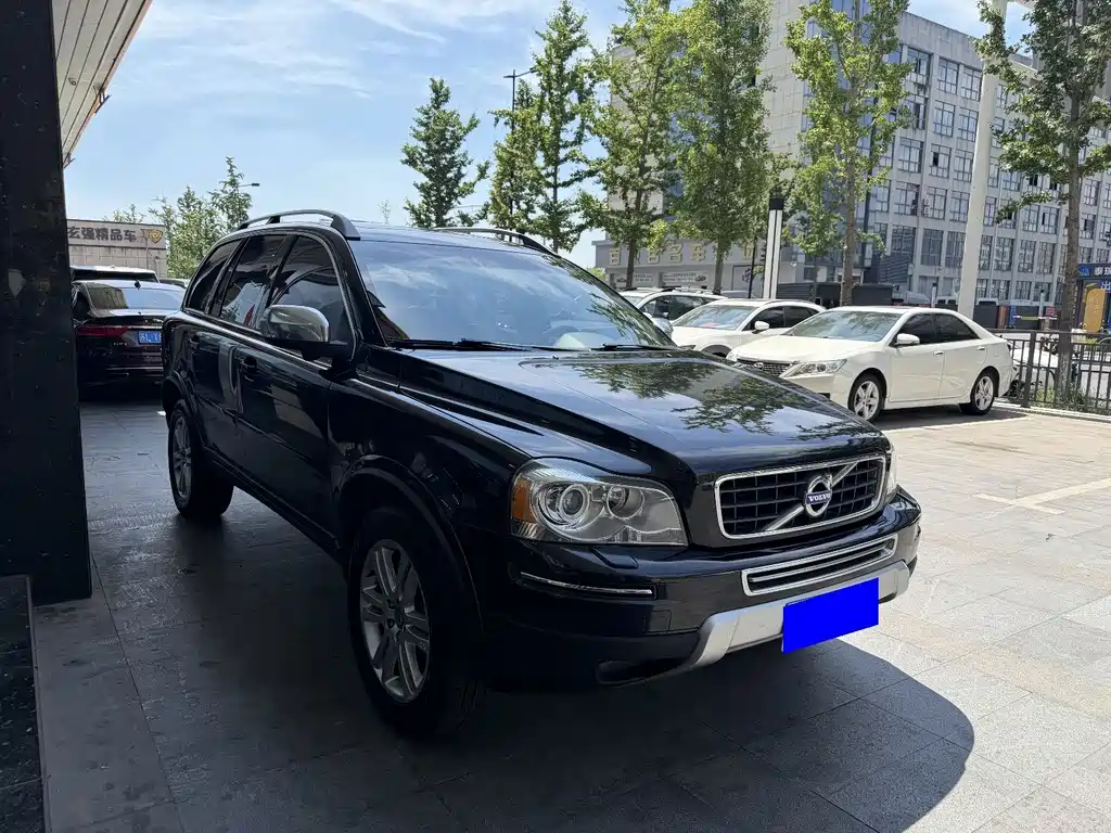 Volvo XC90 — миниатюра 2