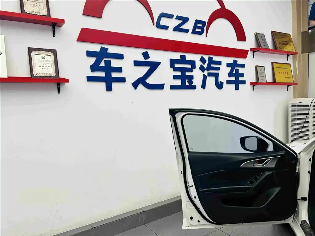Mazda 3 Axela — миниатюра 21