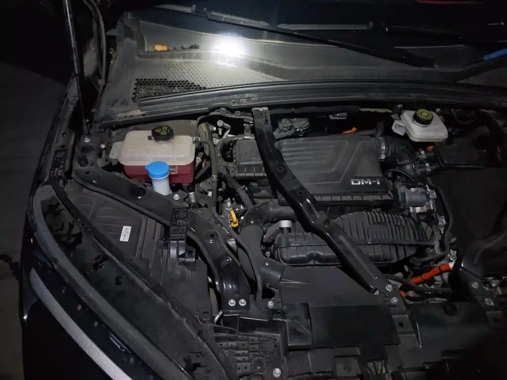 BYD PLUS New Energy — миниатюра 21