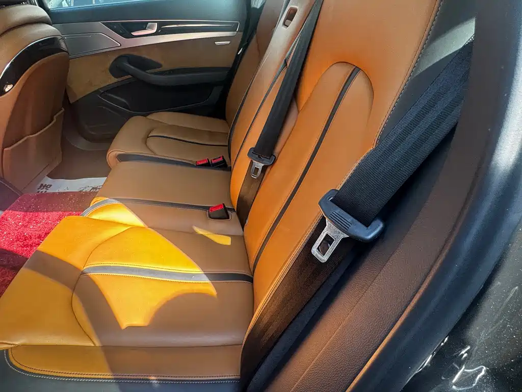 Audi A8 — миниатюра 14