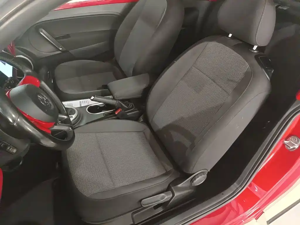 Volkswagen Beetle — миниатюра 15
