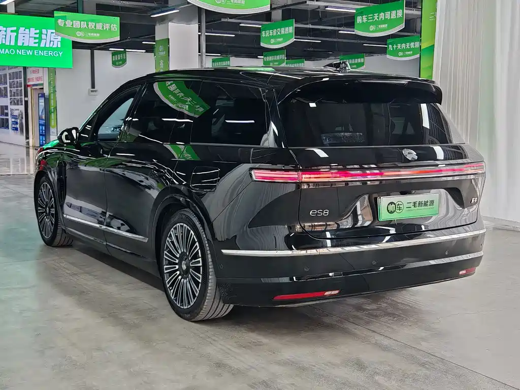 NIO ES8 — миниатюра 5