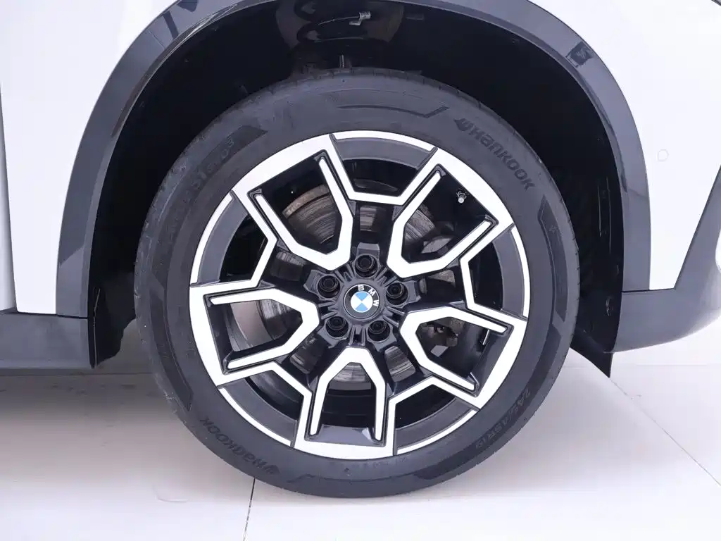 BMW X1 — миниатюра 6