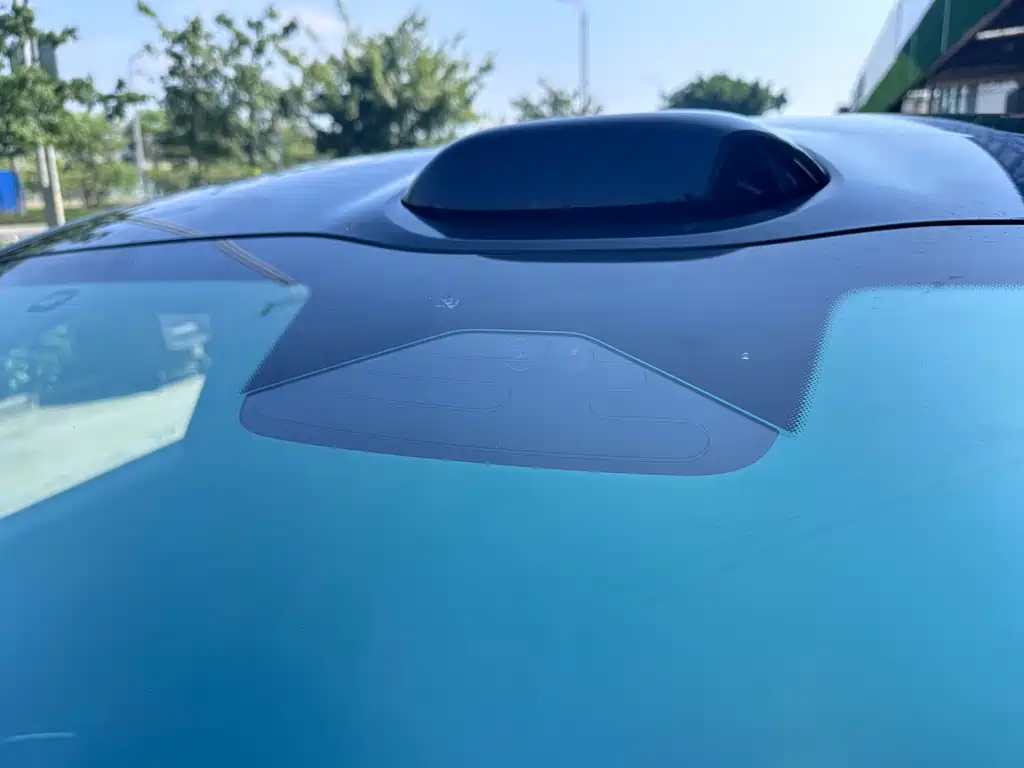 Xiaomi SU7 — миниатюра 18