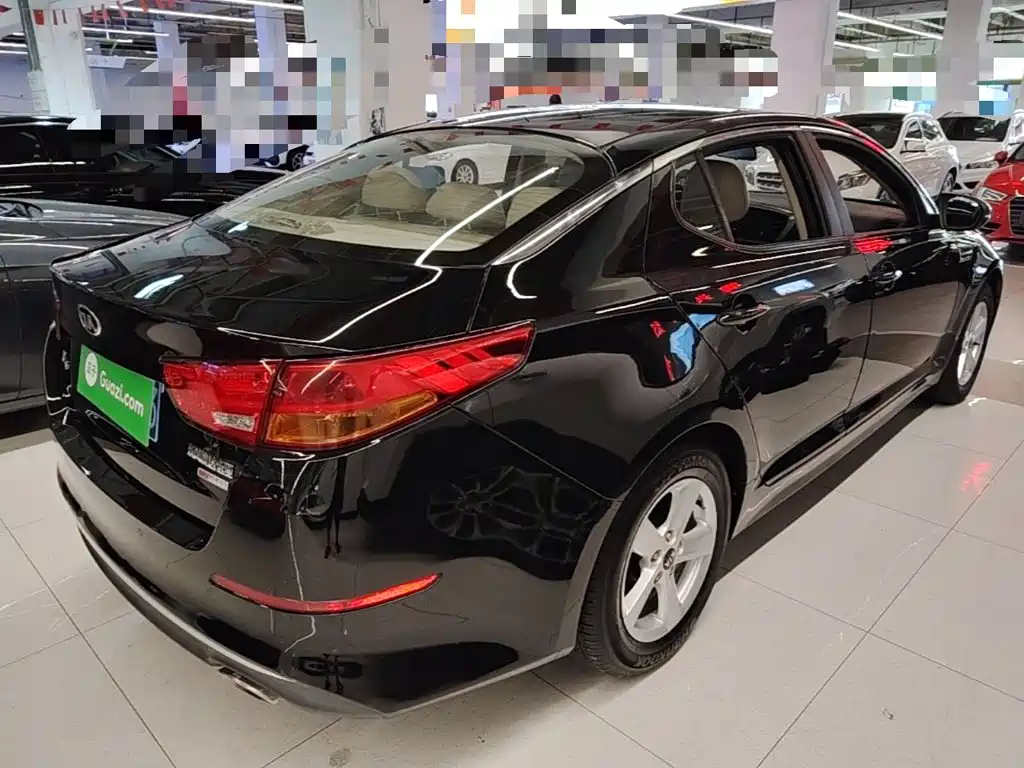 Kia K5 — миниатюра 7