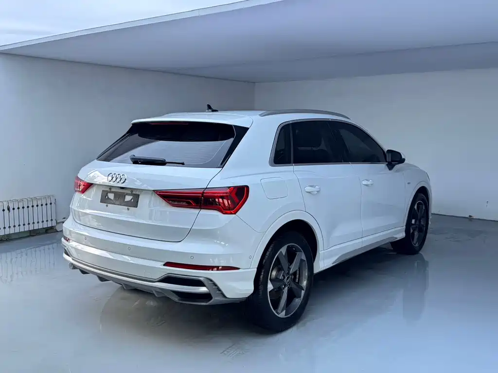 Audi Q3 — миниатюра 6