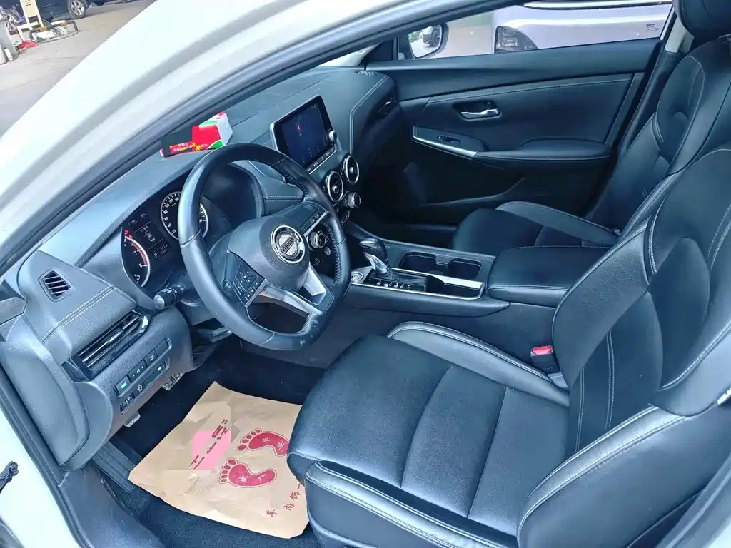 Nissan Sylphy — миниатюра 6