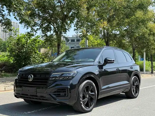 VOLKSWAGEN TOUAREG 2022