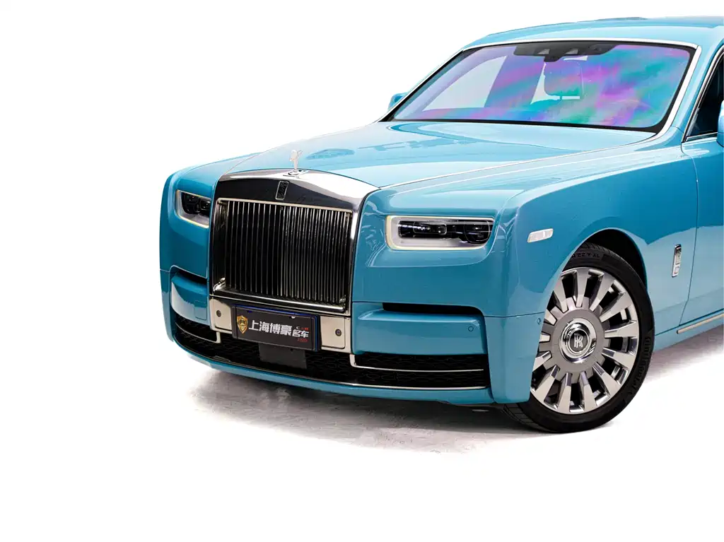 ROLLS-ROYCE PHANTOM