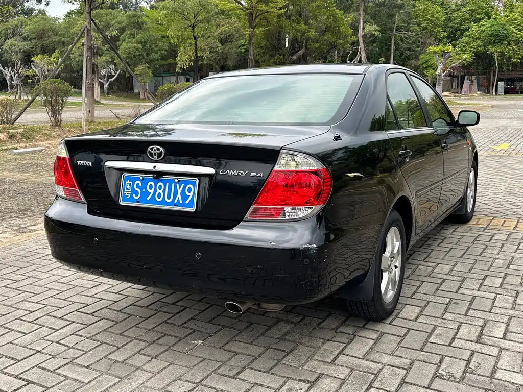 Toyota Camry 05 2.4L AT