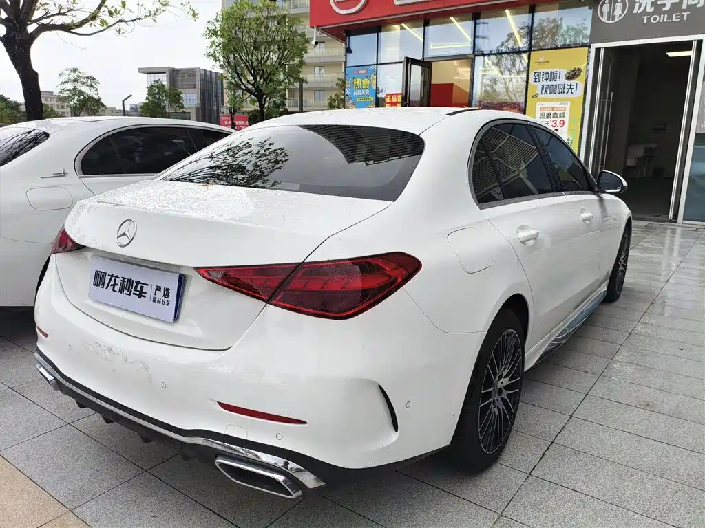 Mercedes-Benz C-Class — миниатюра 5