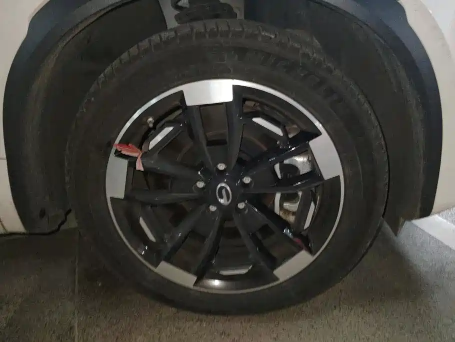 GAC Motor Trumpchi ES9 — миниатюра 6