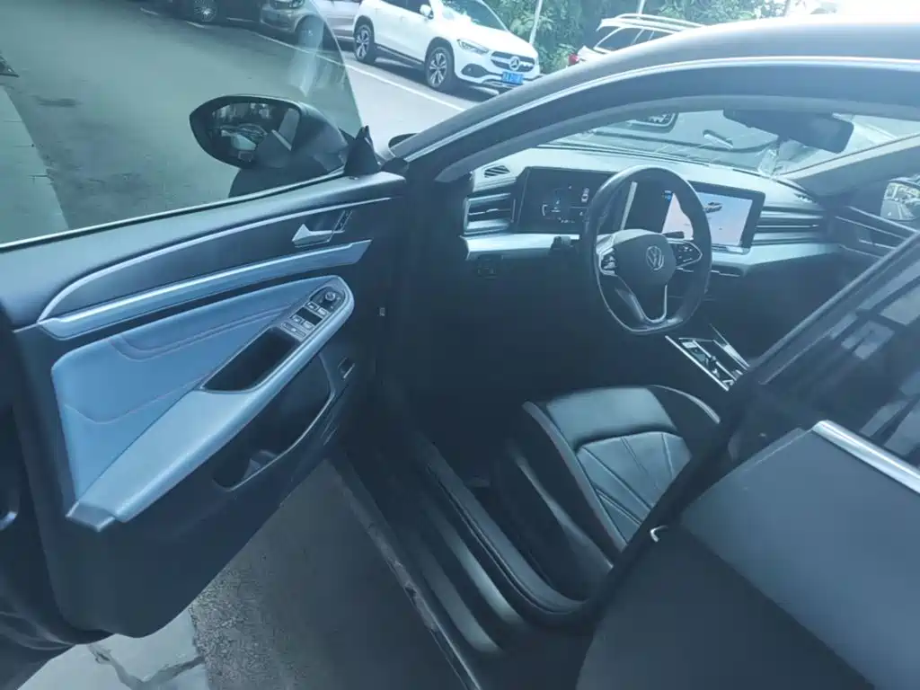Volkswagen Lamando — миниатюра 21